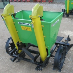 Masina-plantat-cartofi-cu-fertilizare-3