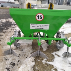 Masina-plantat-cartofi-cu-fertilizare-11